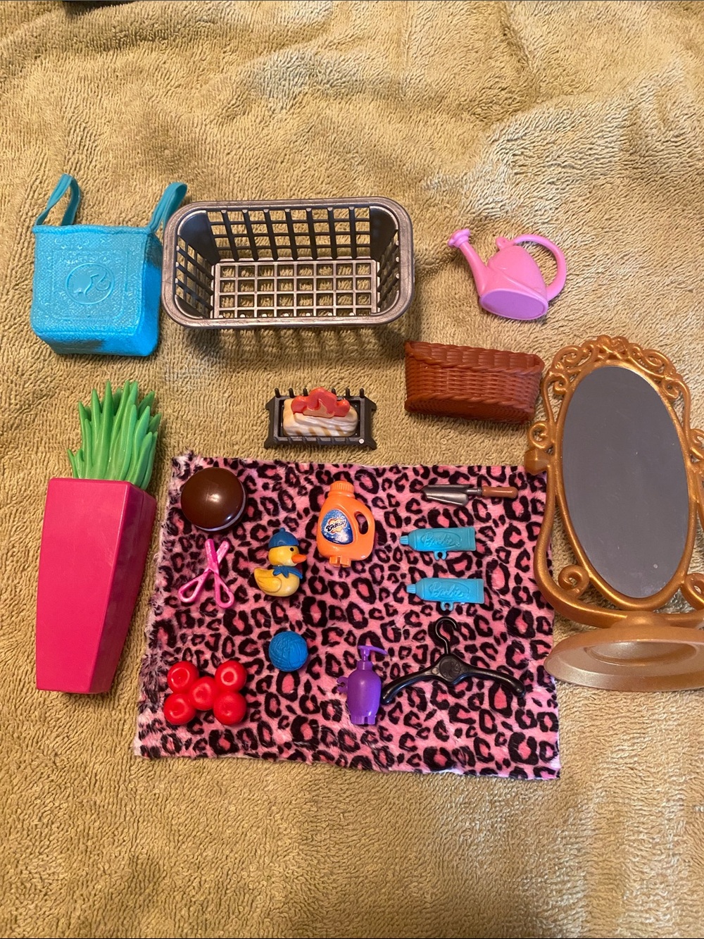 Barbie House Accessories